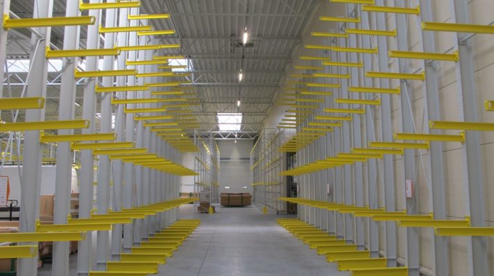 EN PORTE-À-FAUX (À SUPPORTS) 7