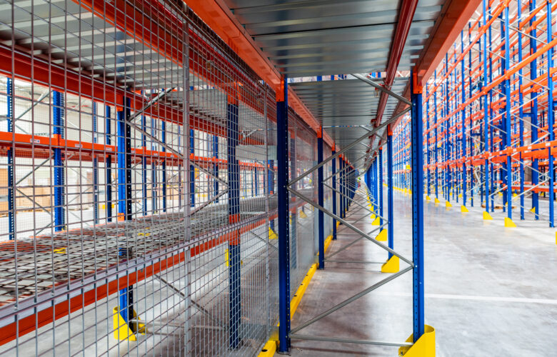 UN AUTRE ENTREPÔT DU GROUPE ID LOGISTICS POLSKA AMÉNAGÉ POUR LECLERC ...
